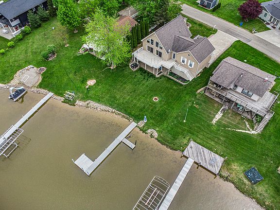 2nd image of 14715 W Diane Dr