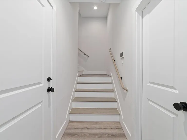 3705 Creekmont Green Ln — Photo 5
