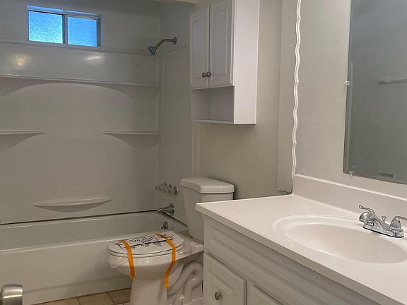 2nd image of 1246 E Christy Dr
