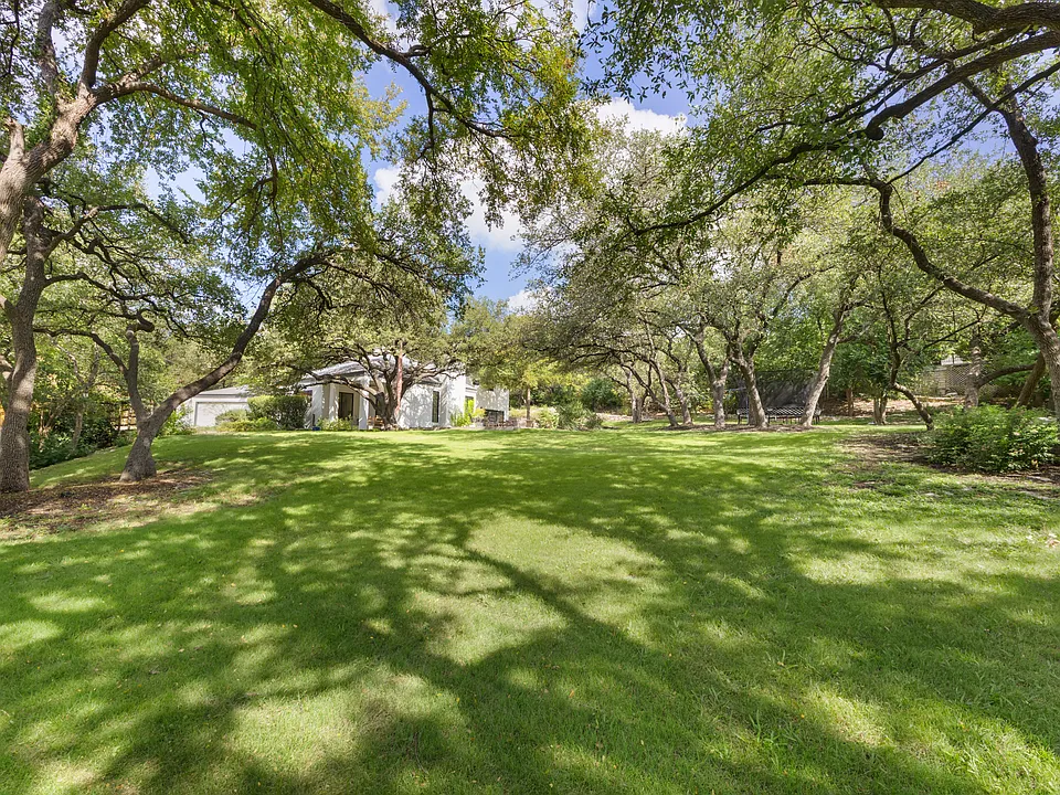 306 Pleasant Dr