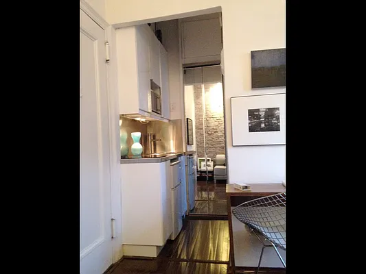 Rented by Apt 168 Inc | media 16