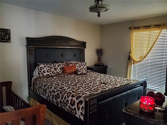 5th image of 1450 Casa Park Cir