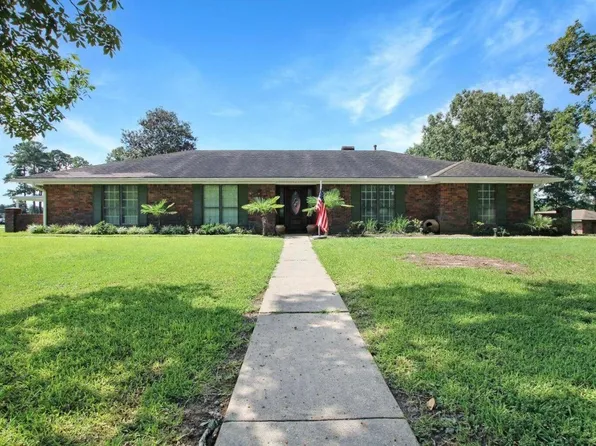 255 Lisa Dr, Leesville, LA 71446