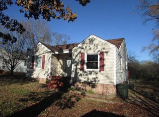 405 Forrest Rd, Ft Oglethorpe, GA 30742