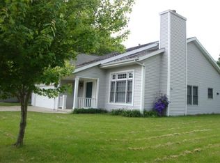 W906 Juneau Rd, Genoa City, WI 53128