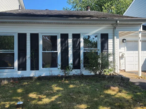 14 Chesapeake Dr, Newtown, PA 18940