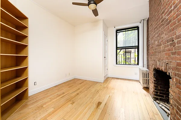 Sold by Compass | media 5