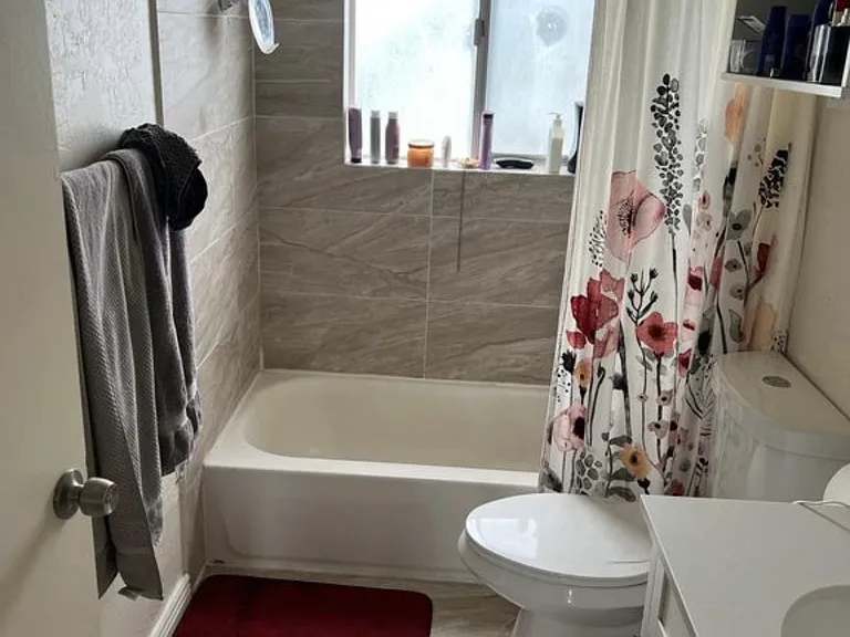 1858 W Cliff Pl — Photo 5