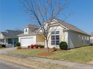 412 Ridgely Green Dr, Pineville, NC 28134
