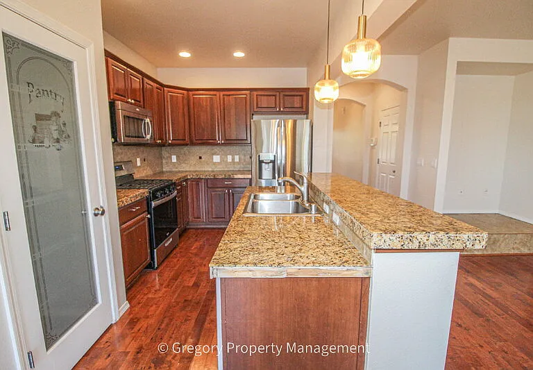 22924 42nd Dr SE — Photo 7