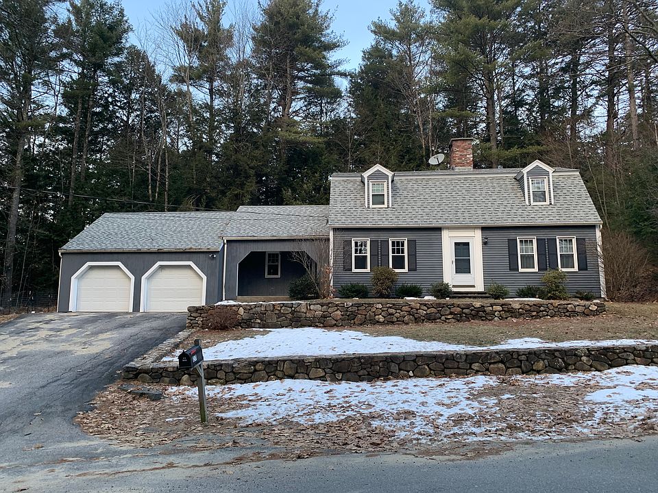 2nd image of 27 Letourneau Dr