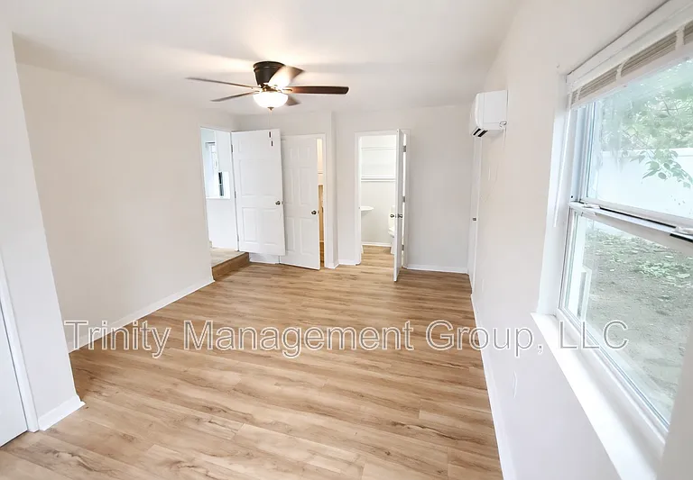 7131 Carlow St — Photo 18