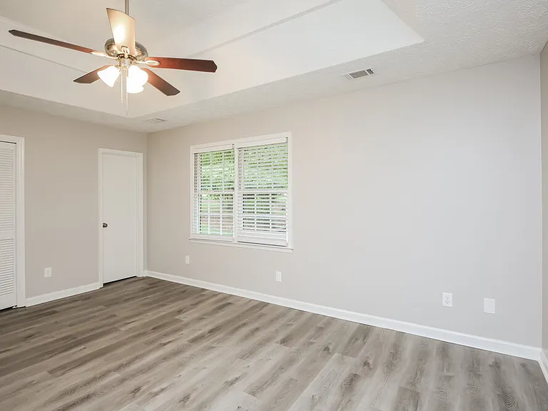 1882 Falcon Wood Dr NE — Photo 8