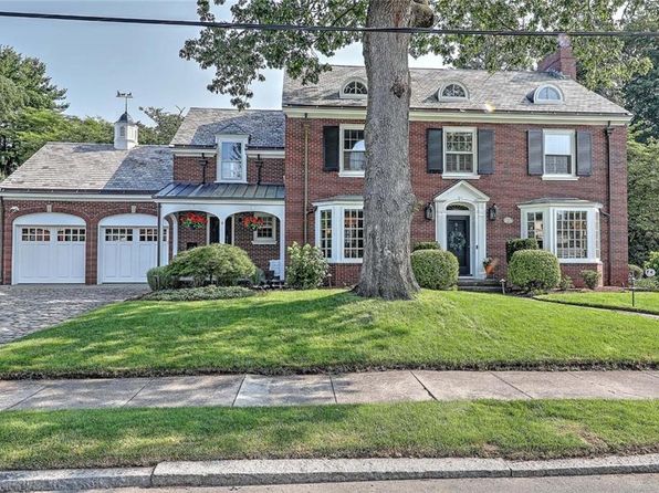 9 Kenilworth Way