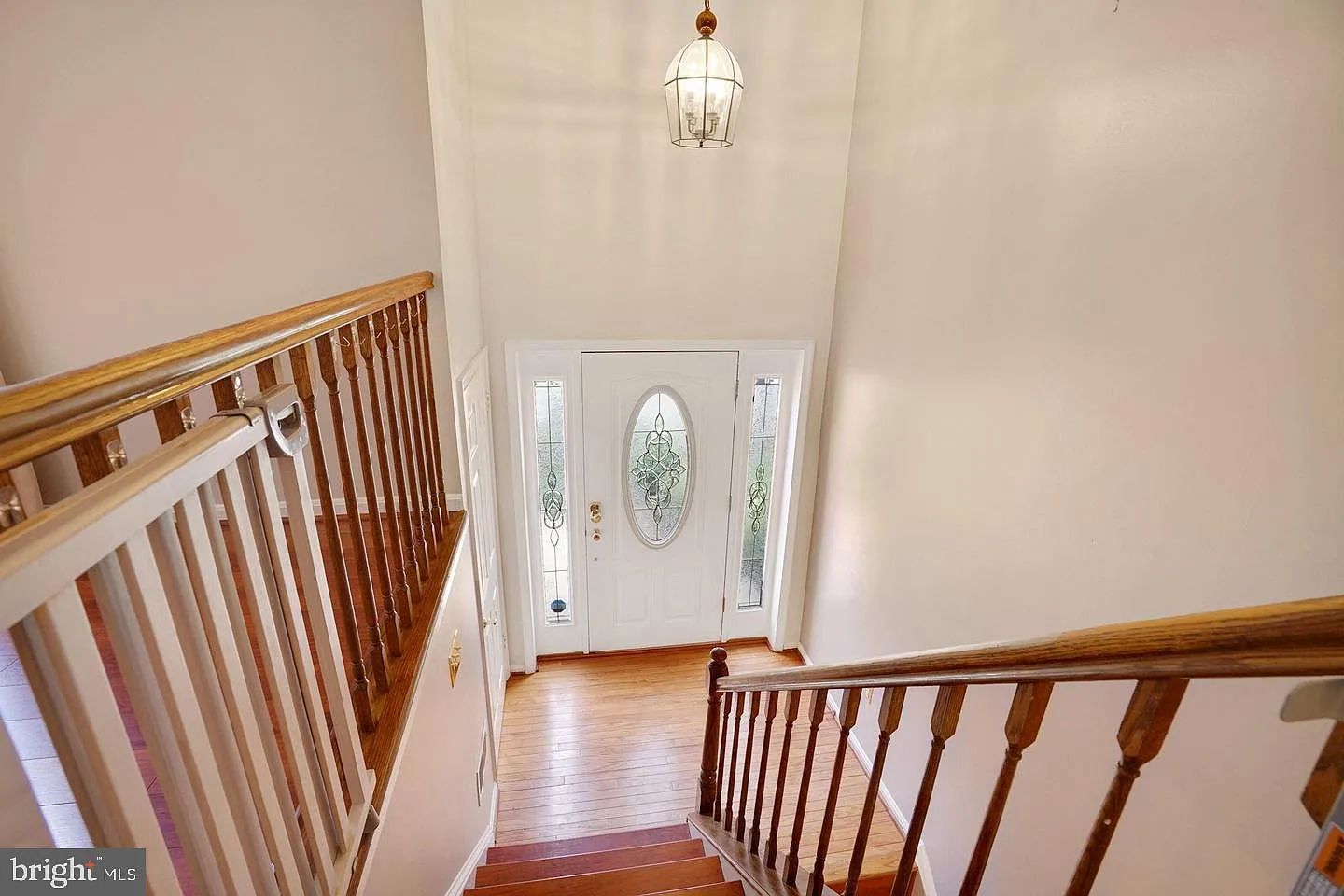 4 bed, 3.0 bath, 1356 sqft, $3,800 — Photo 4