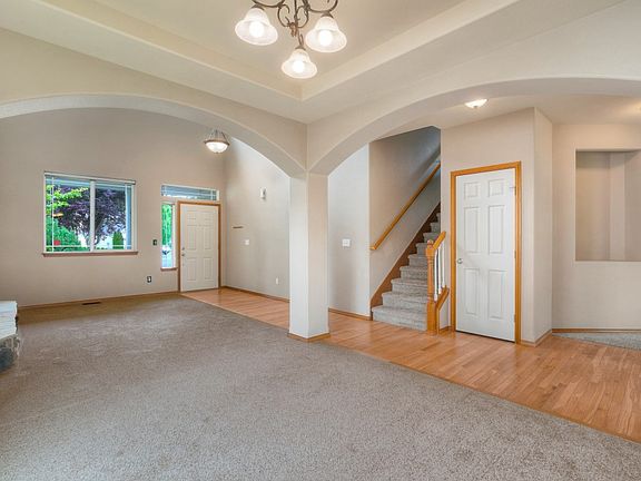 4th image of 20639 73rd Avenue Ct E
