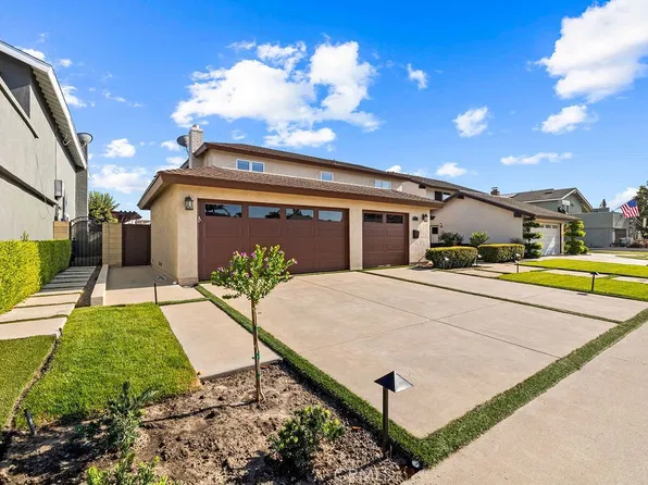6792 Loyola Dr, Huntington Beach, CA 92647