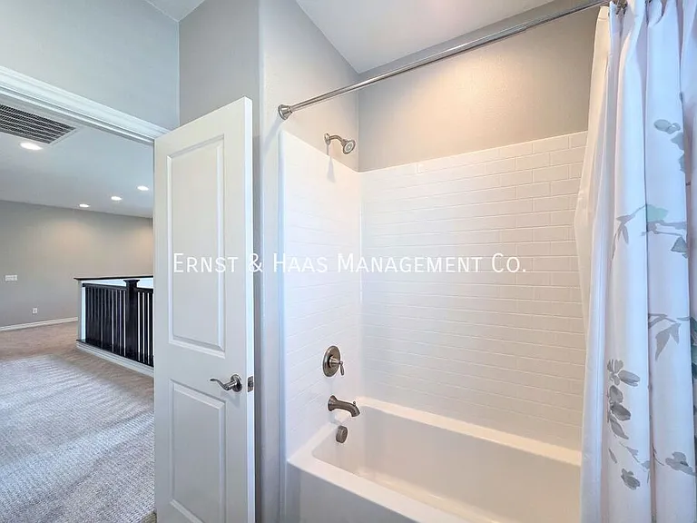 4735 Holly Ave — Photo 19