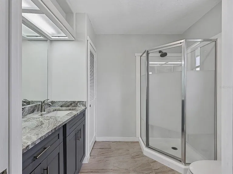 4212 3rd Ave NE — Photo 39