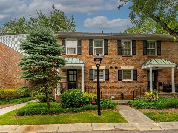 6700 Roswell Rd APT 17A, Sandy Springs, GA 30328