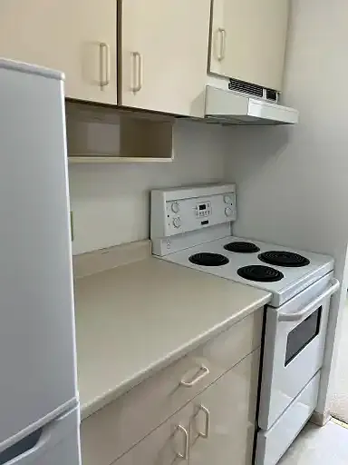 1260 Nelson St #1302 — Photo 6