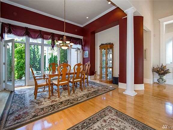 4th image of 7132 Laurel Ave SE