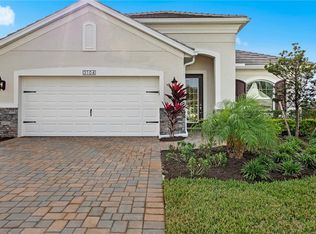 3104 Heritage Pines Dr, Fort Myers, FL 33905