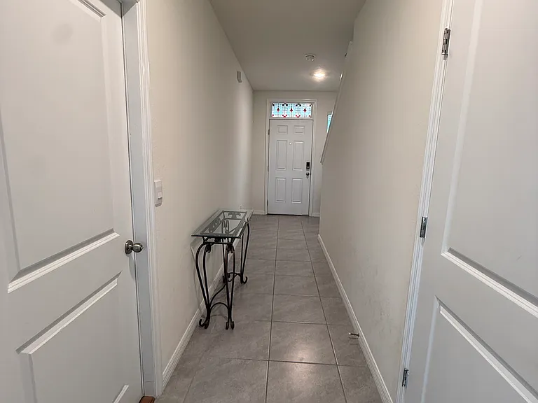 3521 Maple Grove Way — Photo 3