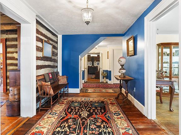 4th image of 166 Ashmont Dr