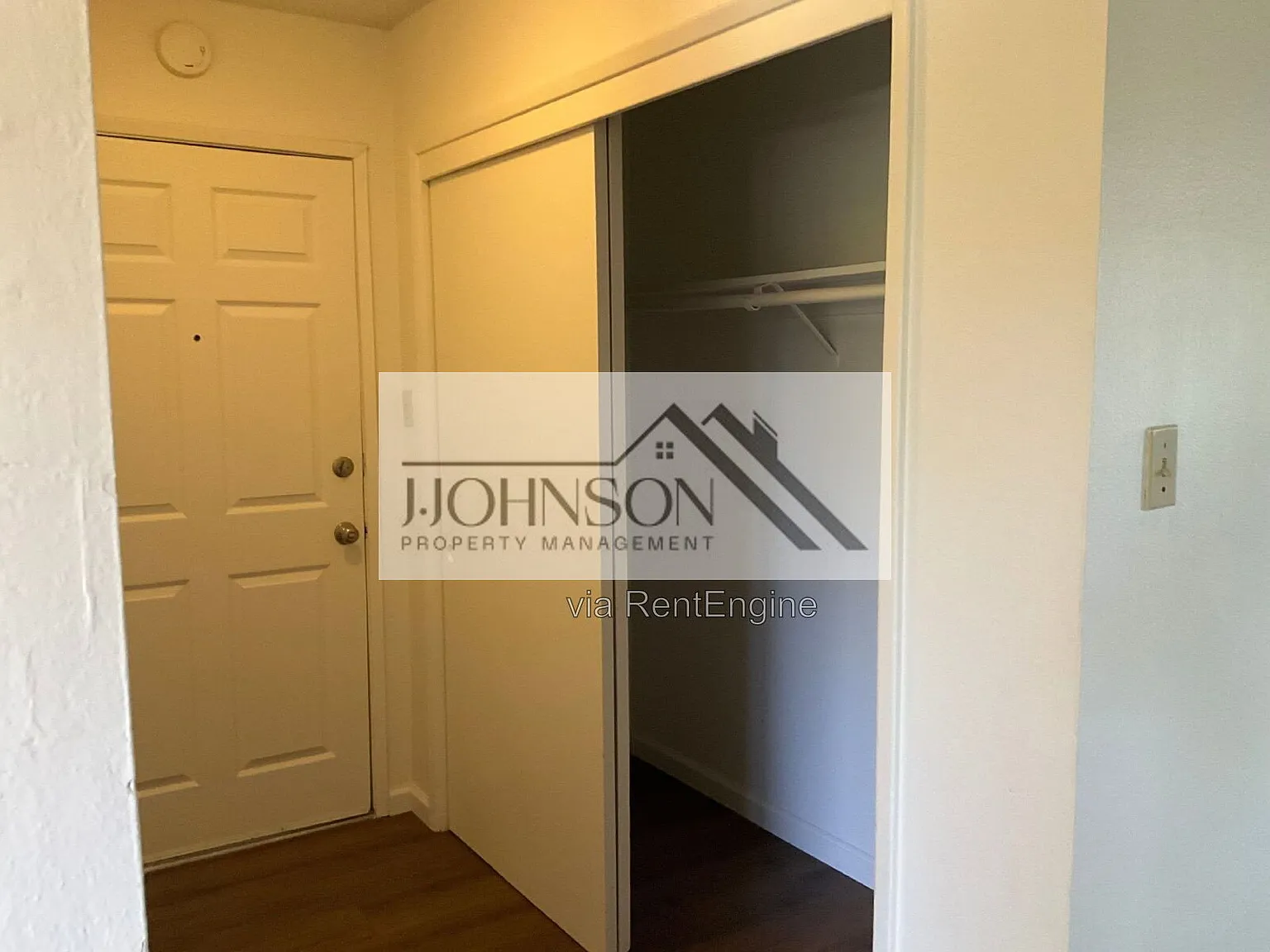 2 bed, 1.0 bath, 850 sqft, $1,800 — Photo 4