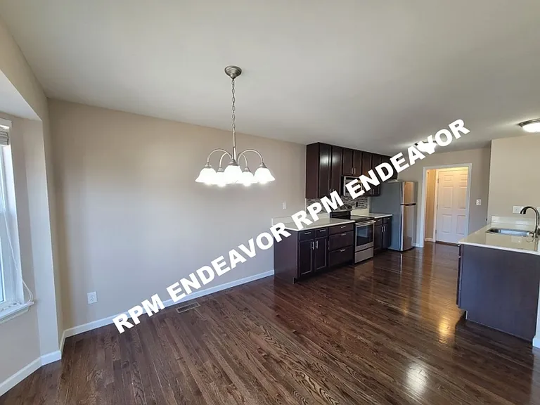 141 Boardwalk Gardens Dr — Photo 7
