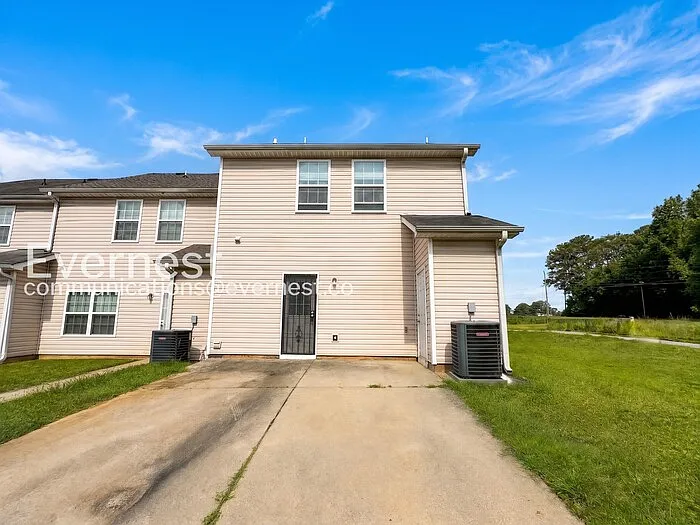 8606 Thomas Ln — Photo 6