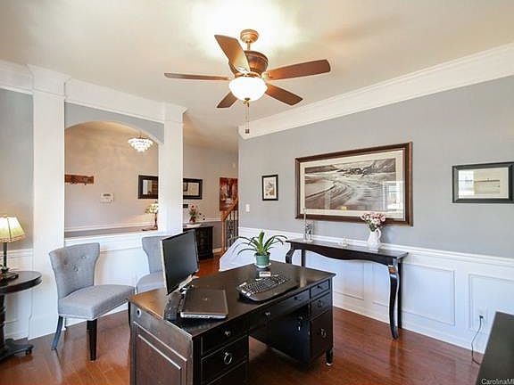 5th image of 4916 Elementary View Dr