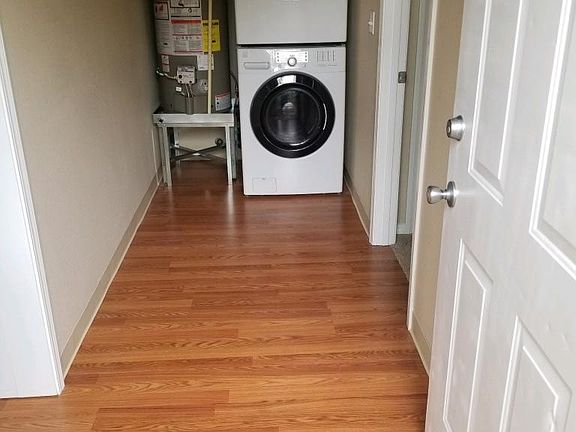 3rd image of 1819 NW 94th St