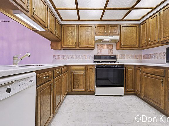 4th image of 2151 Terrace Van Dr NE