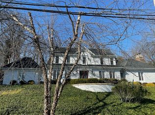 5 Boiling Springs Rd, Ho Ho Kus, NJ 07423