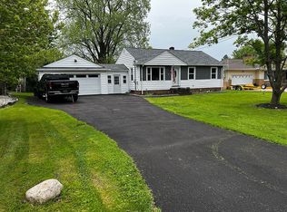 19325 Royalton Rd, Strongsville, OH 44136