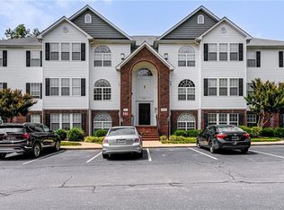 4335 Cedarcroft Ct APT 1D, Greensboro, NC 27409