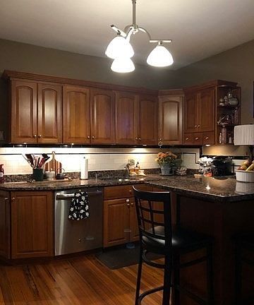 5th image of 139-141 Bucknam St
