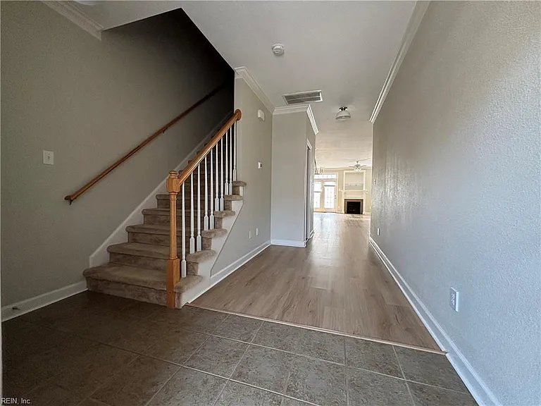 1309 Myrica Pl — Photo 2