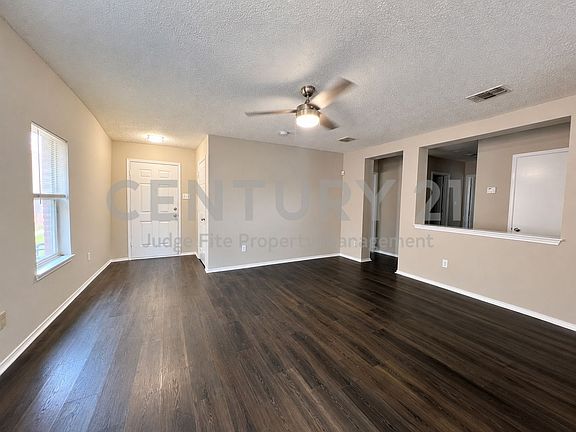 2nd image of 4604 Cool Ridge Ct