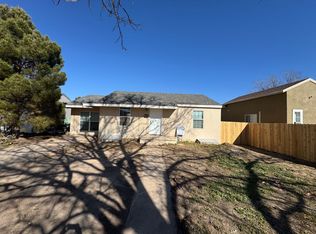 1105 W 3rd St, Roswell, NM 88201