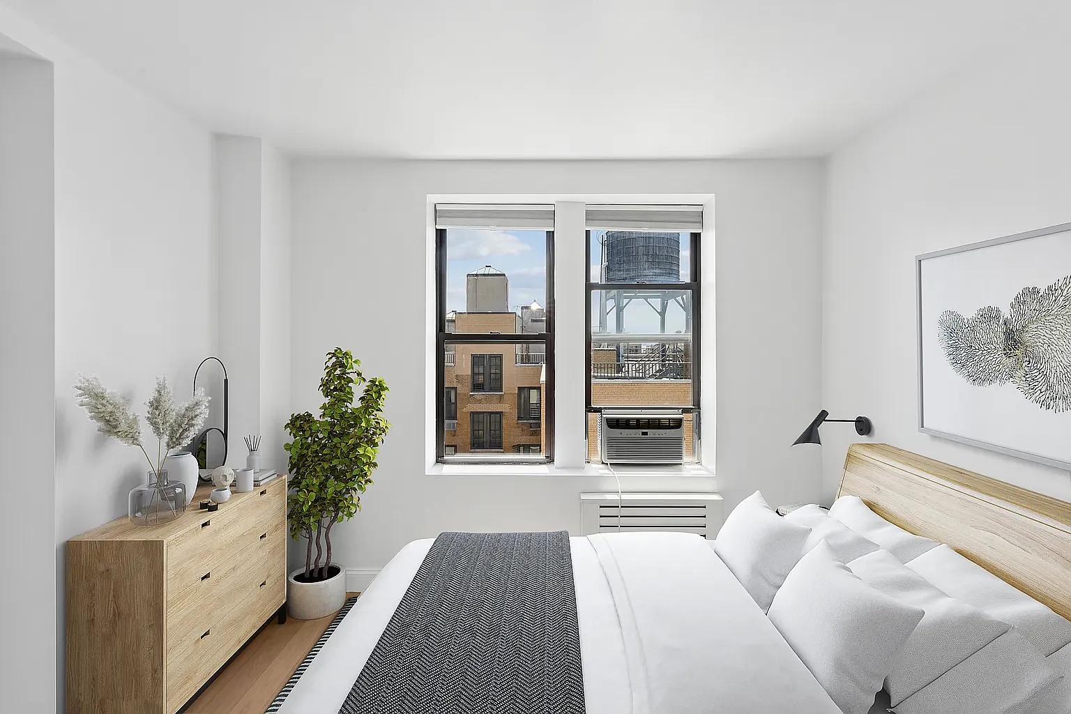 915 West End Avenue — Photo 4