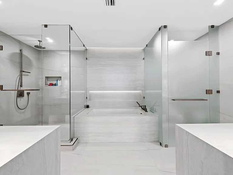 900 N Ocean Blvd #1404 — Photo 17