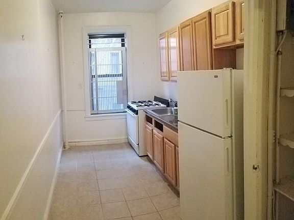 4th image of 221 Linden Blvd APT C20