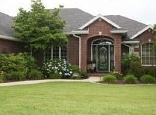 374 Grandview Hills Cir, Branson West, MO 65737