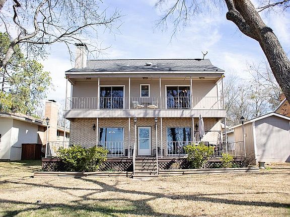 4th image of 11 Big Oak Cir