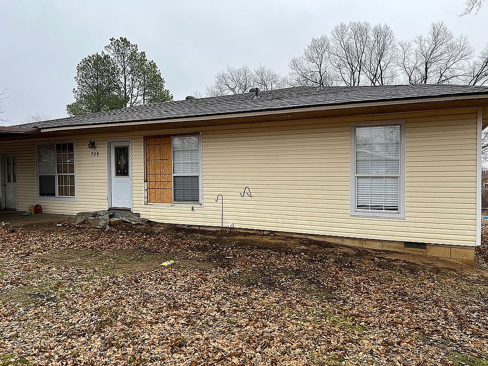 708 N 8th St, Van Buren, AR 72956 Zillow