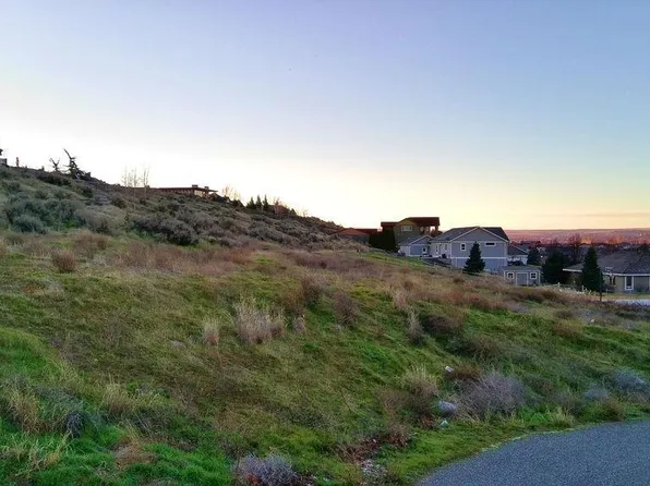 Nka, Pasco, WA 99301