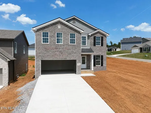 106 Clover Meadow Ln, Maryville, TN 37801